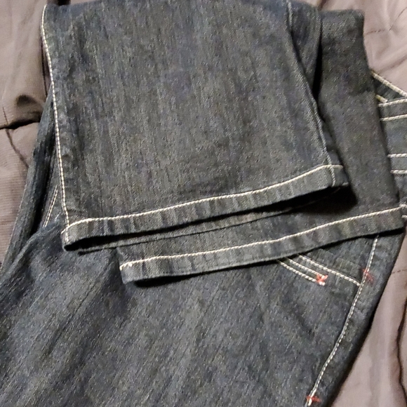 Jeans - Picture 3 of 3